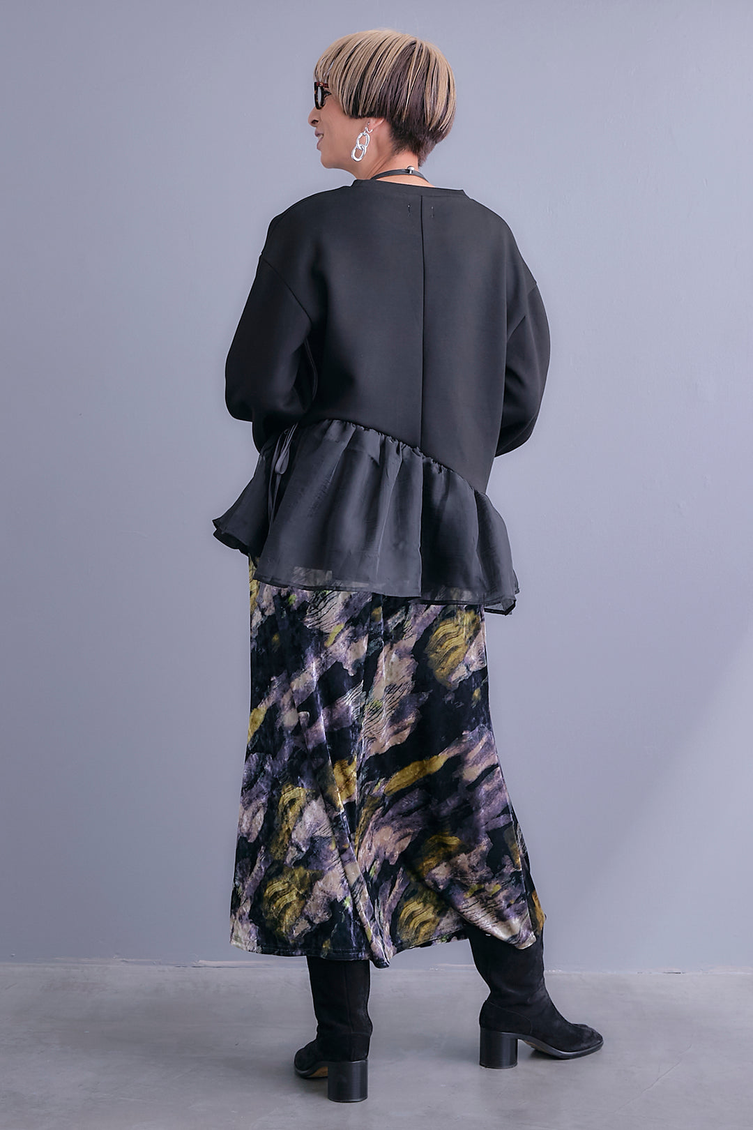 【SET】アシメペプラムオーガンジートップス+ベロアニュアンスアートスカート(2set)