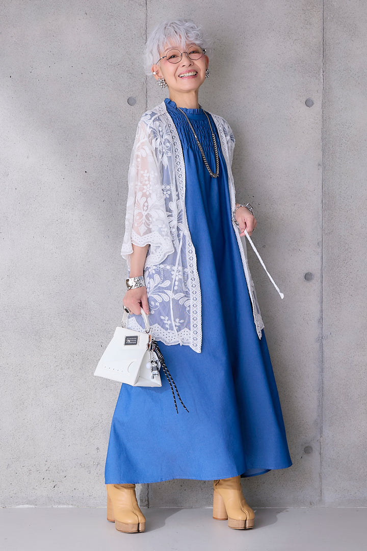 【予約】ソフトデニムシャーリングスタンドネックワンピース