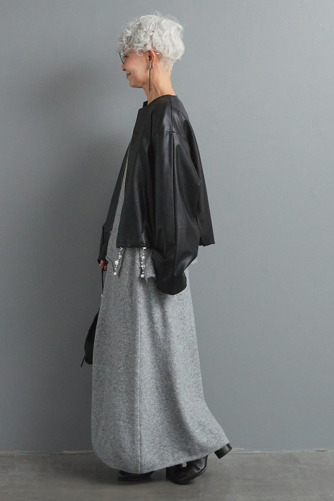 【SET】ビジューニットセットアップ+ラウンドシルエットエコレザーノーカラージャケット(2set)