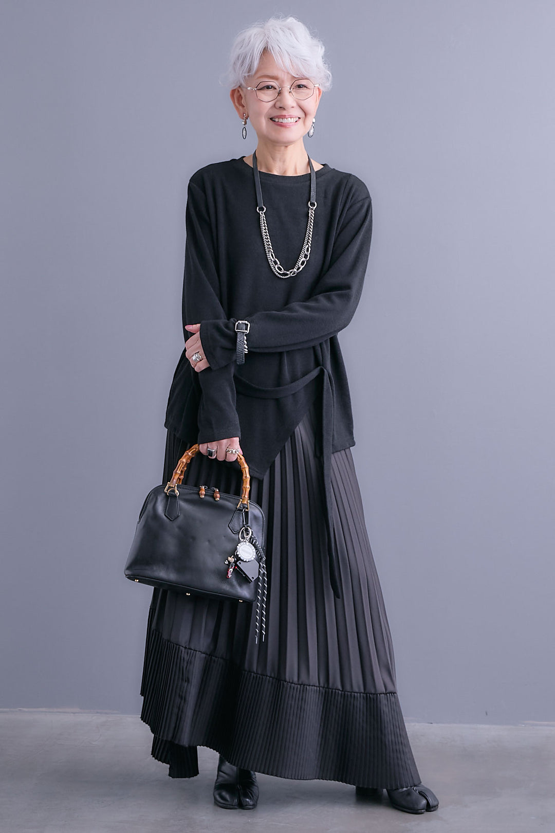 【予約】ウエストベルトアシンメトリーニットトップス