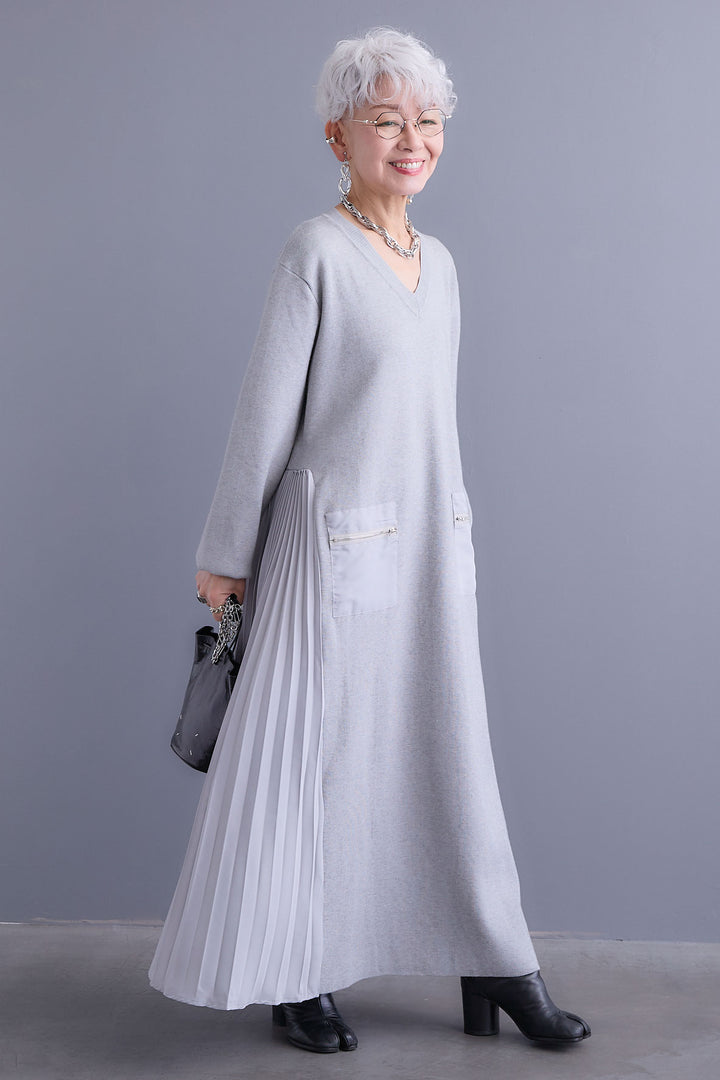 【予約】ZIPポケットサイドプリーツニットワンピース