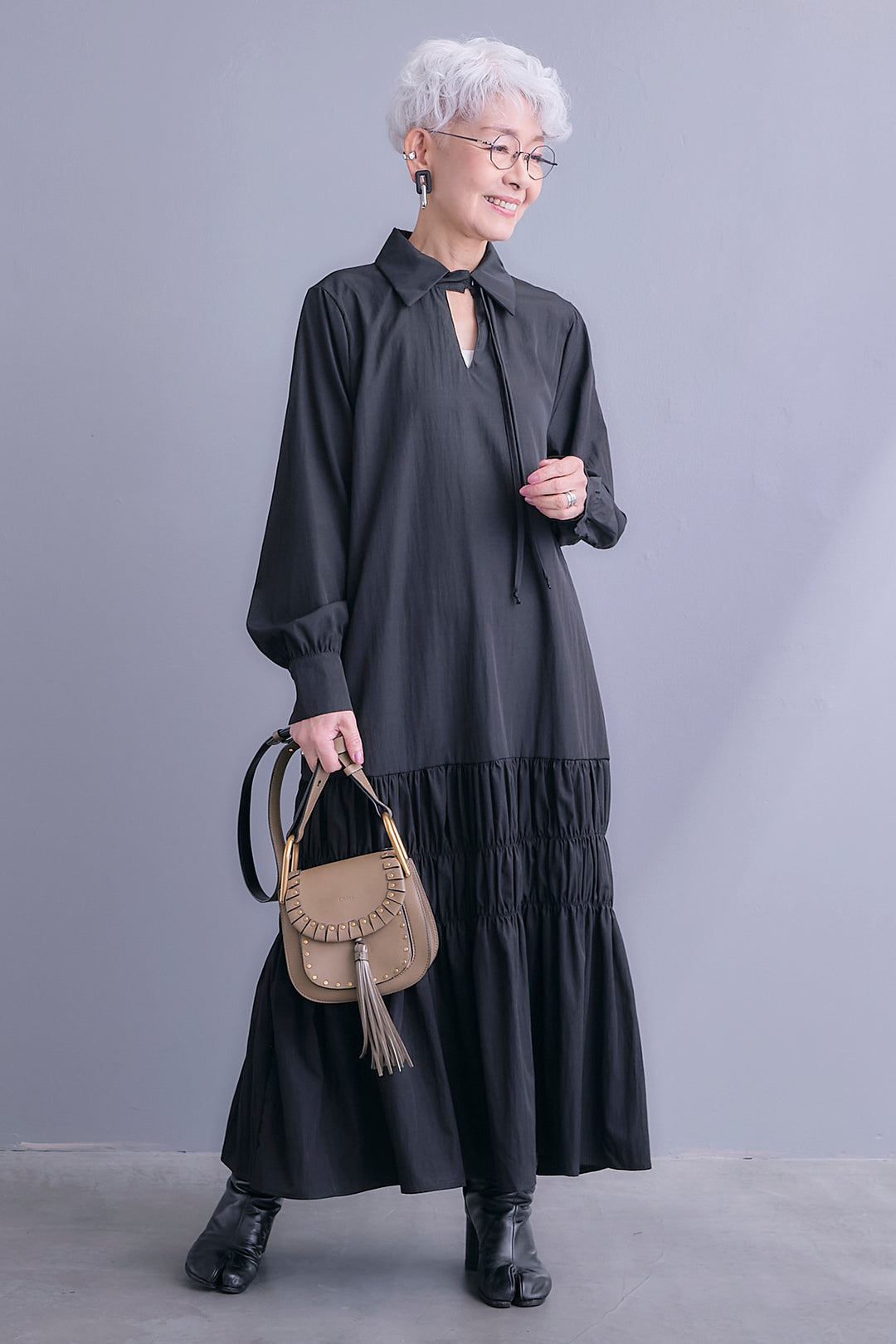 【予約】コードキーネックシャーリングデザインワンピース