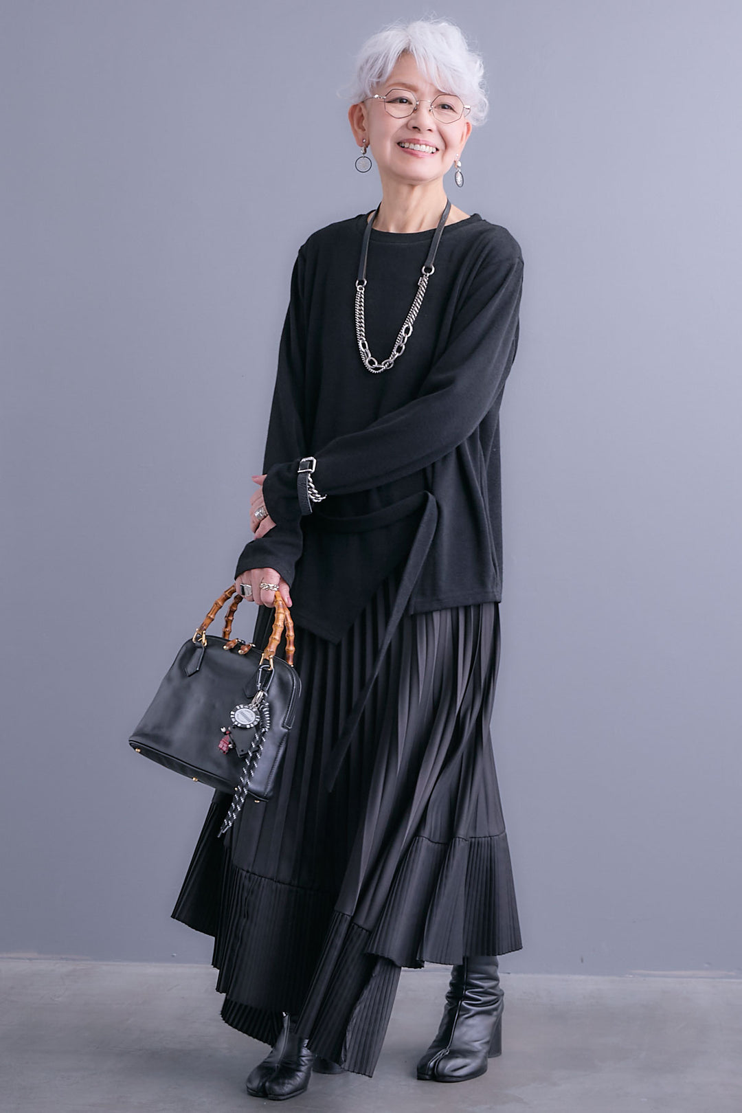 【SET】ウエストベルトアシンメトリーニットトップス+アシンメトリープリーツスカート(2set)