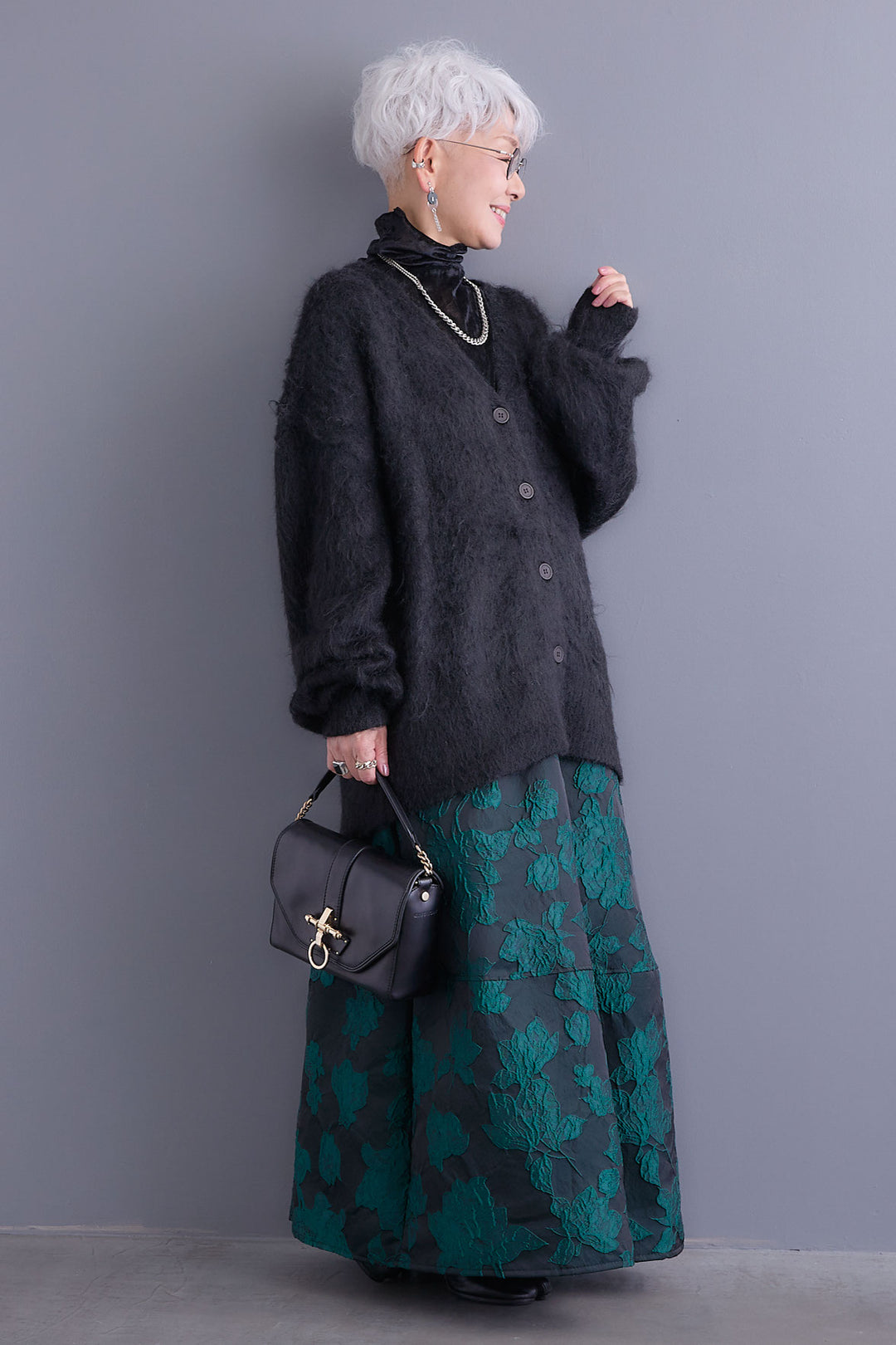 【SET】クラッシュベロアハイネックシアートップス+シャギーVネックニットカーディガン+ジャガードフラワースカート(3set)