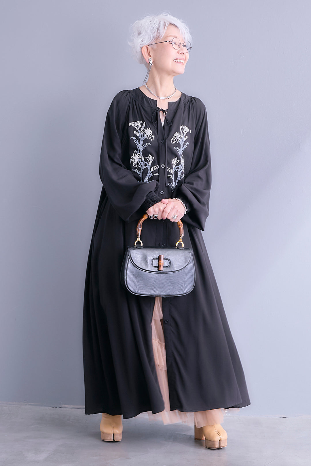 【予約】フラワーエンブロイダリーシャツワンピース