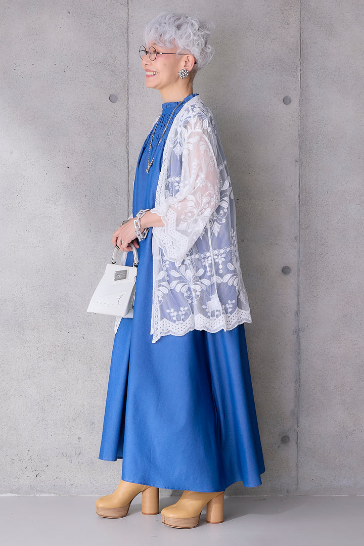 【予約】ソフトデニムシャーリングスタンドネックワンピース