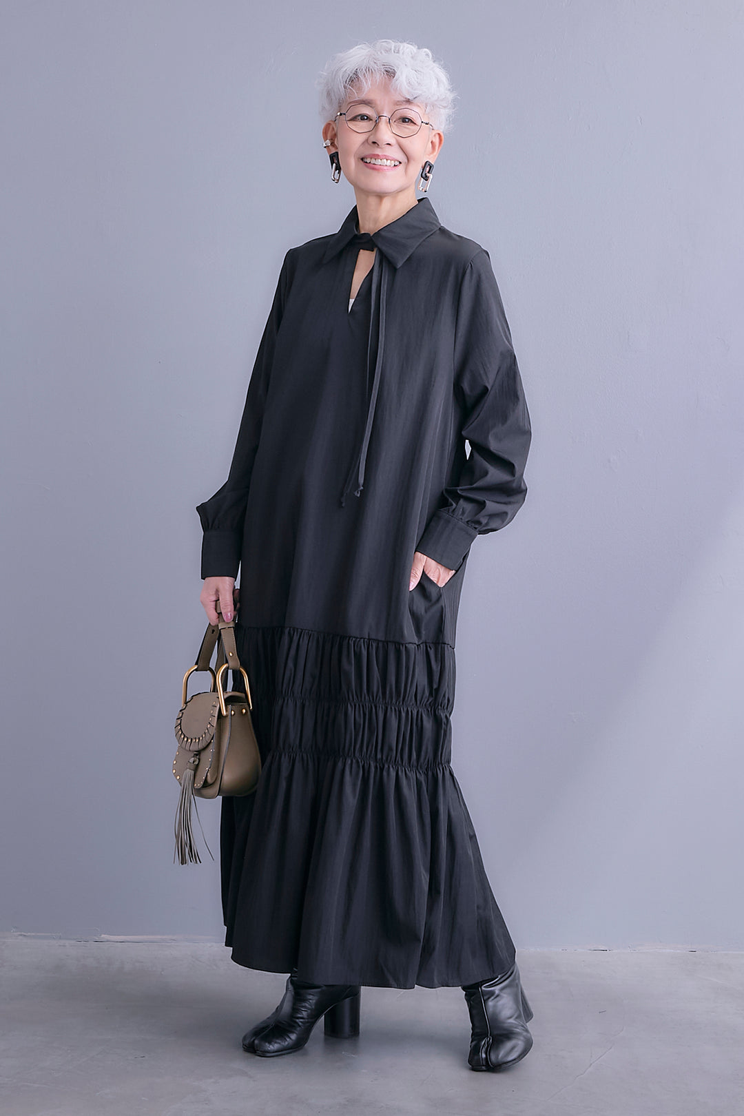 【予約】コードキーネックシャーリングデザインワンピース