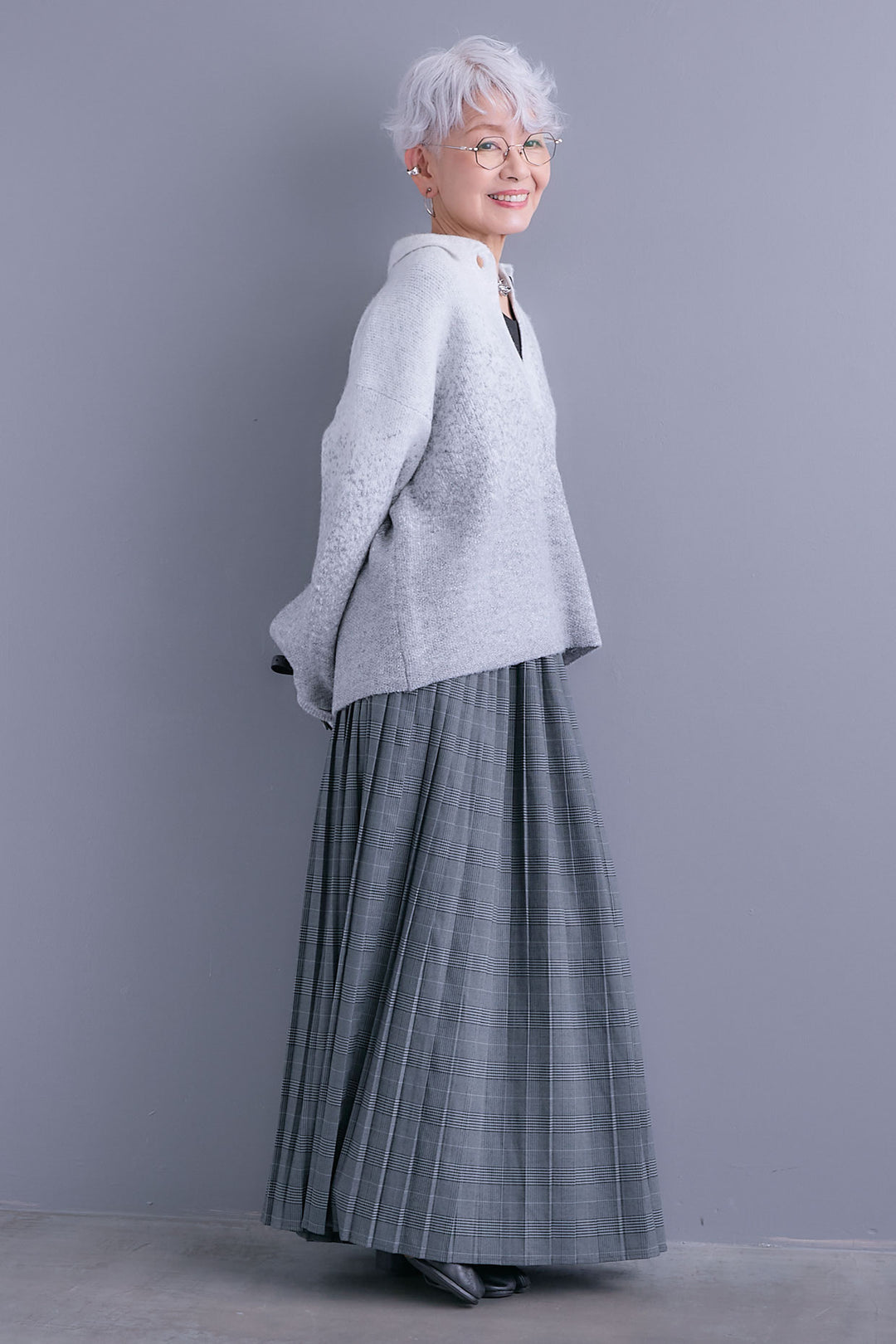 【SET】グラデーションラメキーネックニット+グレンチェックプリーツスカート(2set)