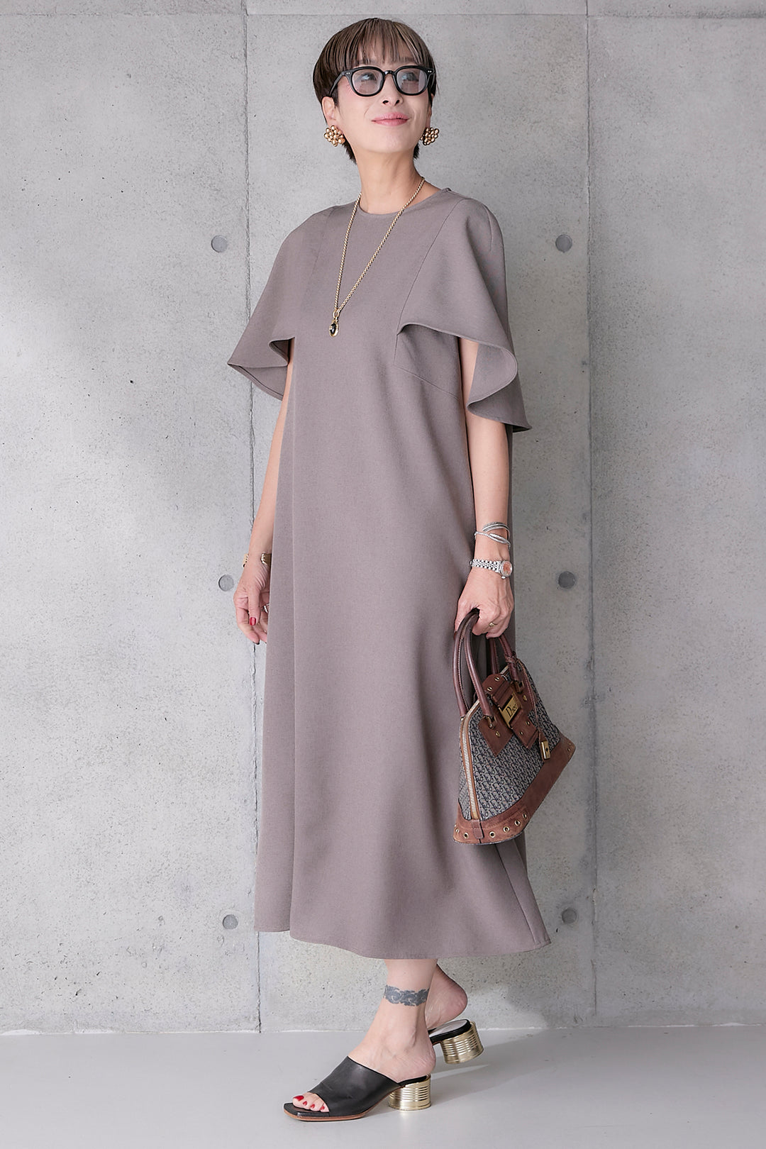 【予約】リネンタッチケープデザインワンピース