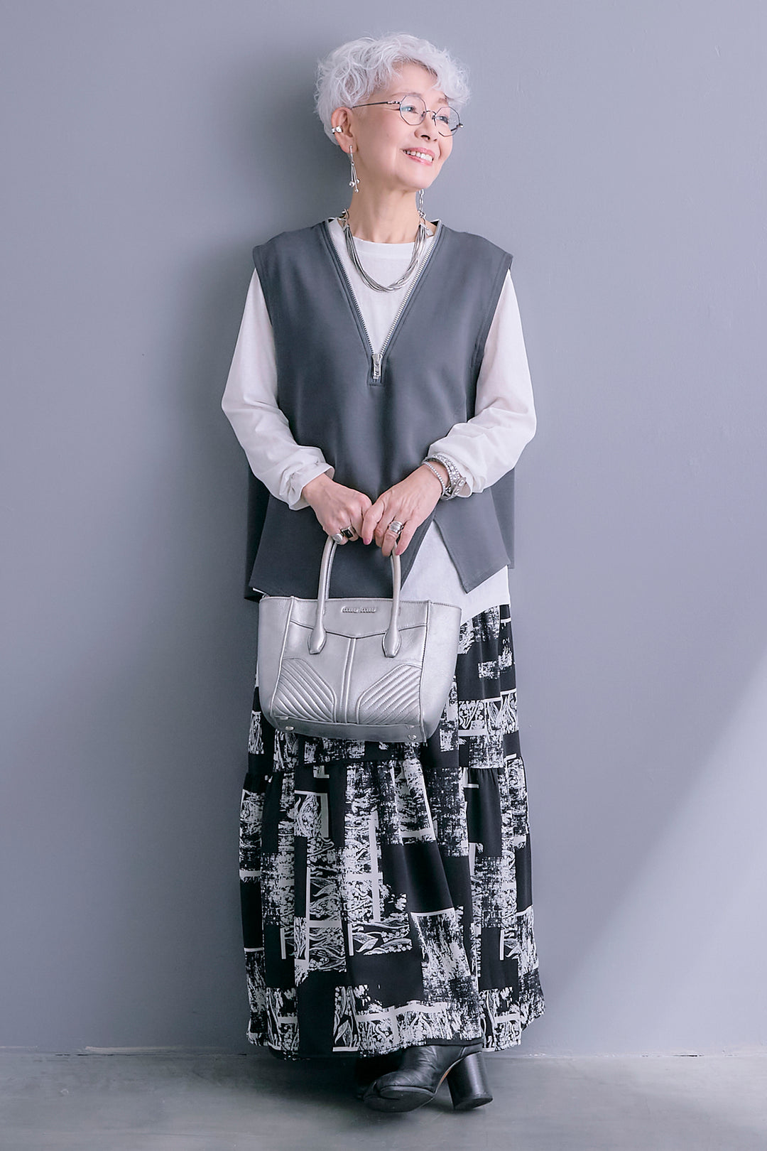 【SET】ZIPオープンVネックベスト+アシメロンT+スズランモノトーンフレアスカート(2set)