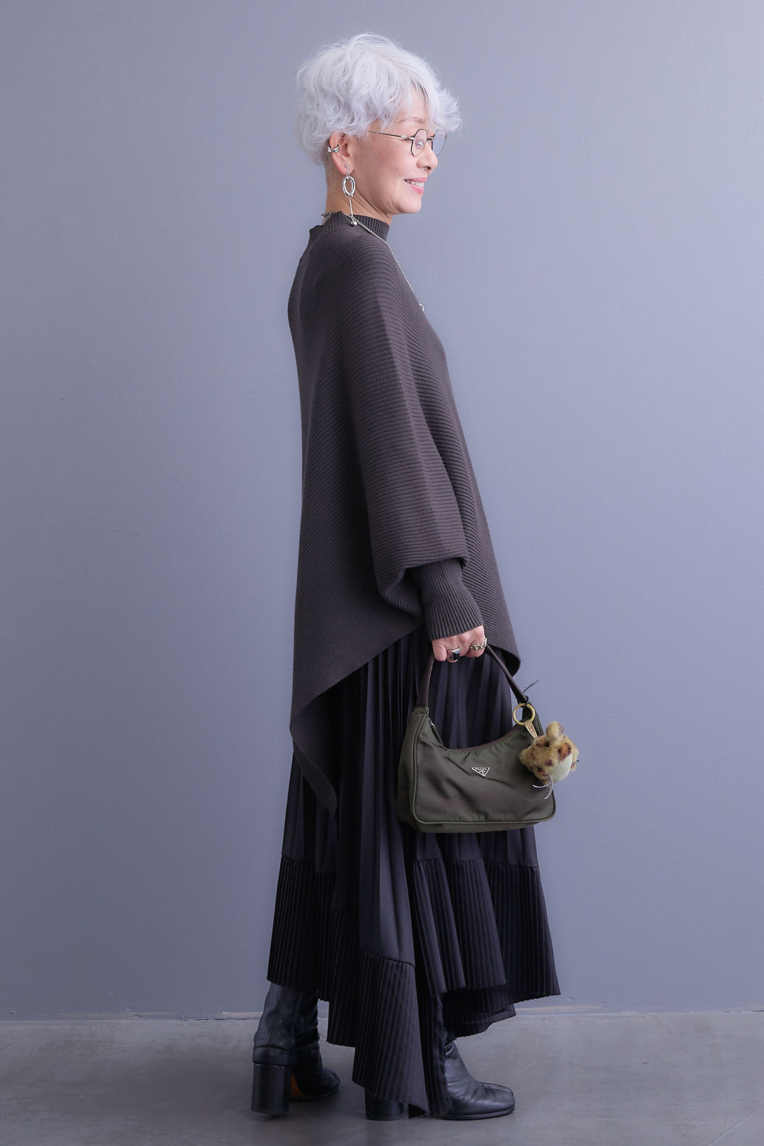 【新色追加】【SET】アシンメトリーオーバーニット+アシンメトリープリーツスカート(2set)