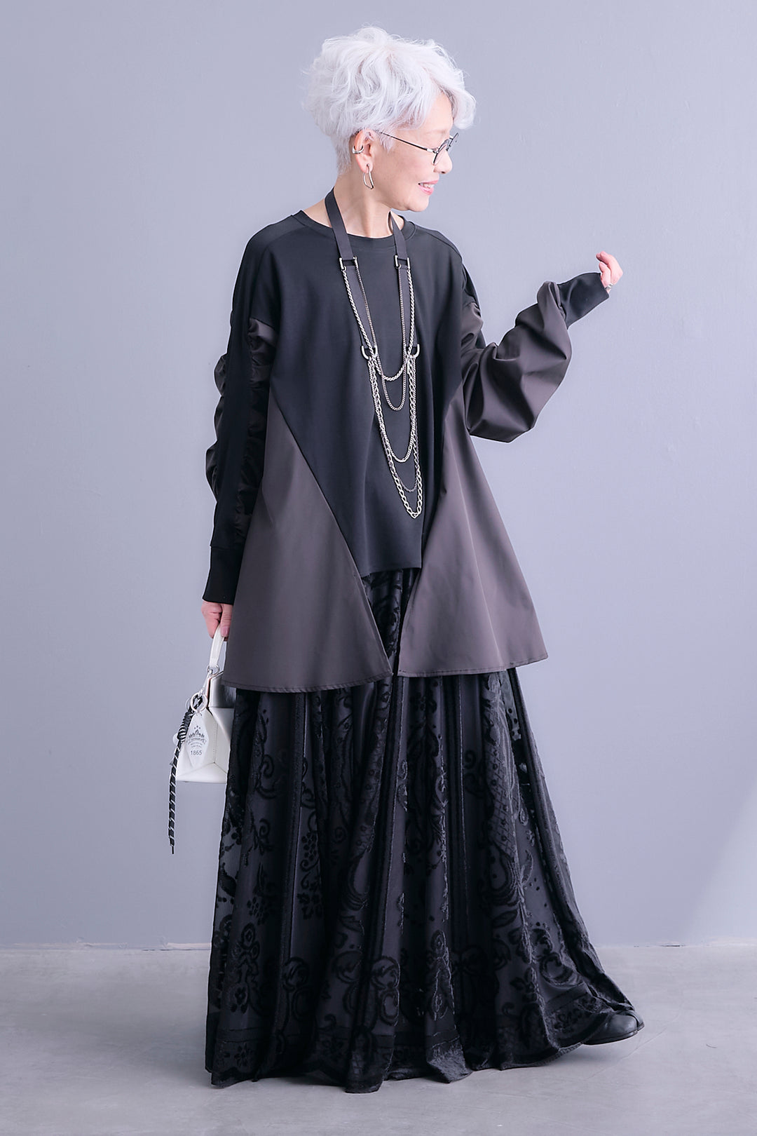 【SET】シャーリングスリーブロングテールプルオーバー+フロッキージャガードチュールロングスカート(2set)
