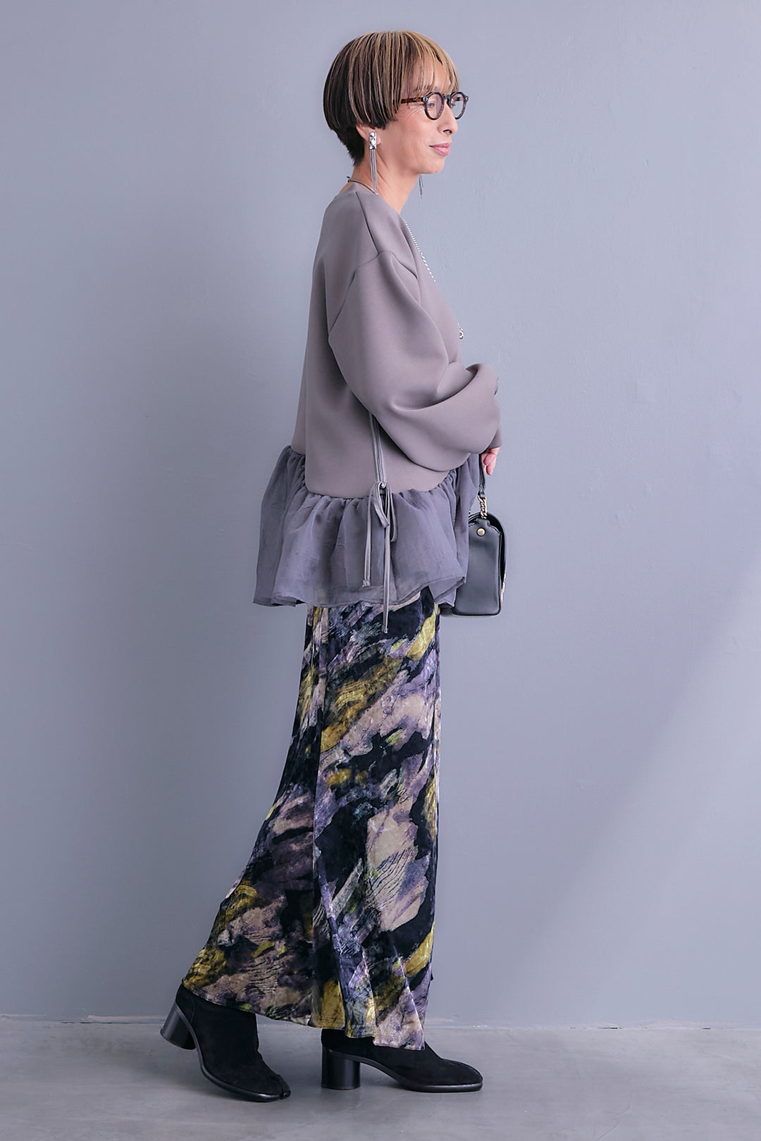 【SET】アシメペプラムオーガンジートップス+ベロアニュアンスアートスカート(2set)