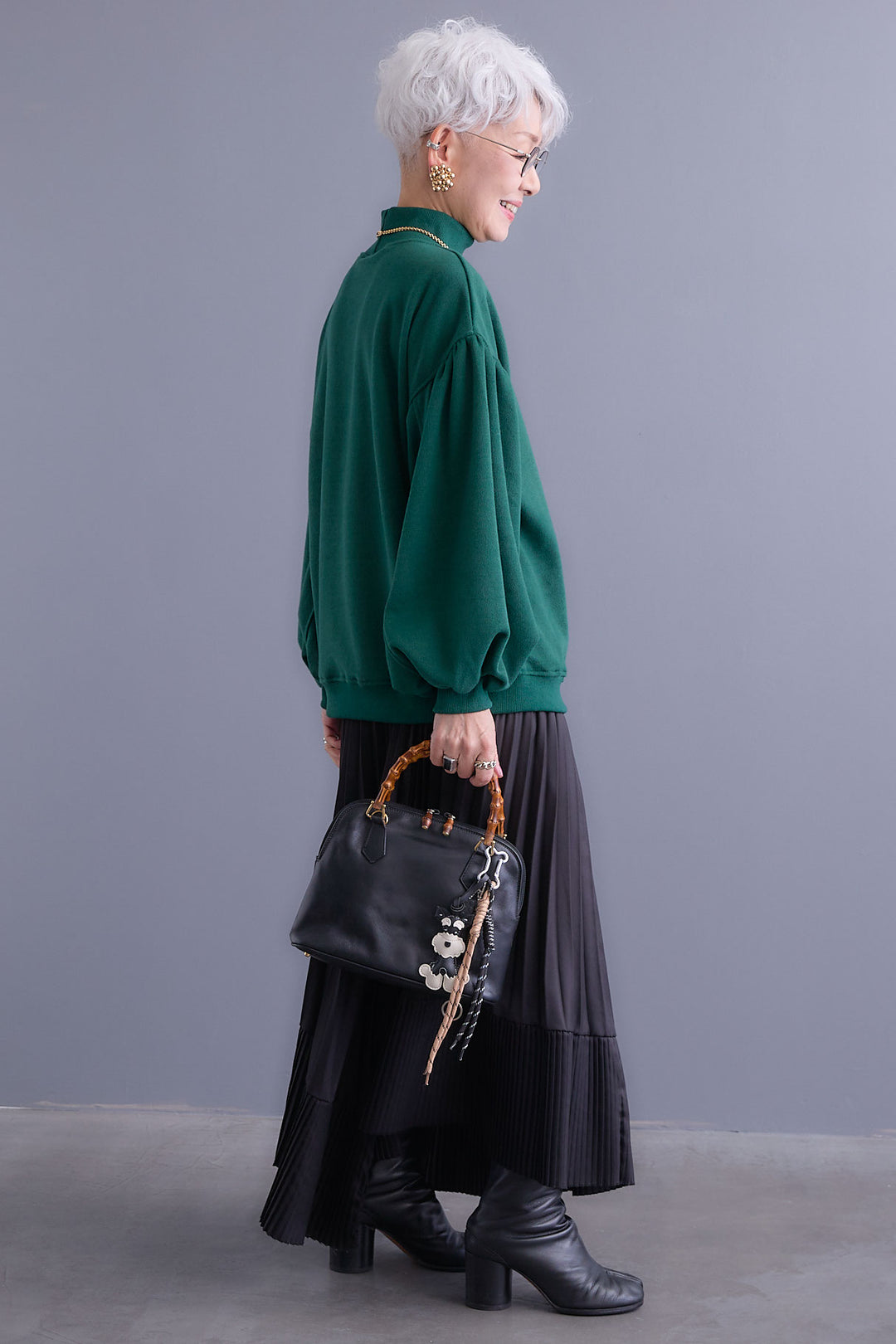 【SET】ボリュームスリーブモックネックプルオーバー+アシンメトリープリーツスカート(2set)