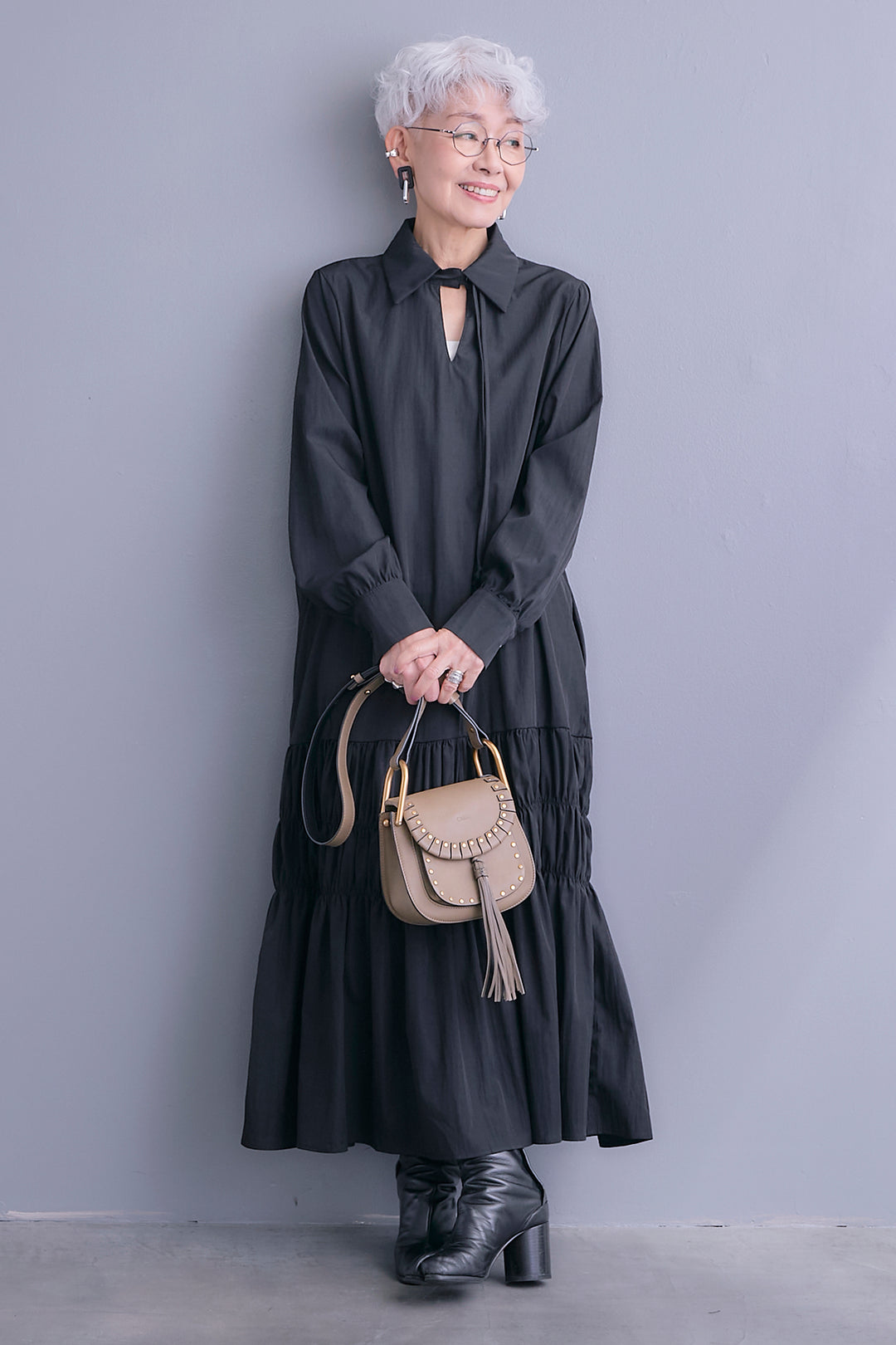 【予約】コードキーネックシャーリングデザインワンピース