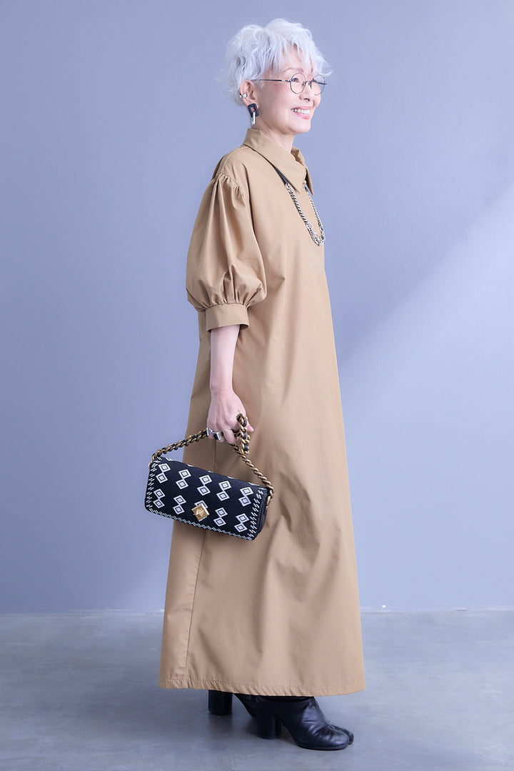 【予約】バックロゴエンブロイダリーボリュームスリーブシャツワンピース