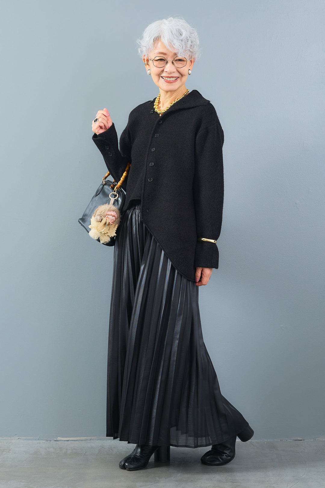 【SET】アシメハイネックボタンニット+レザーライクプリーツスカート(2set)
