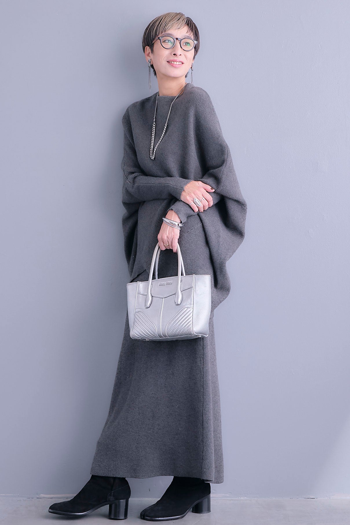 予約】ウール混ドルマンニット&スカート【セットアップ】 – AIJAN