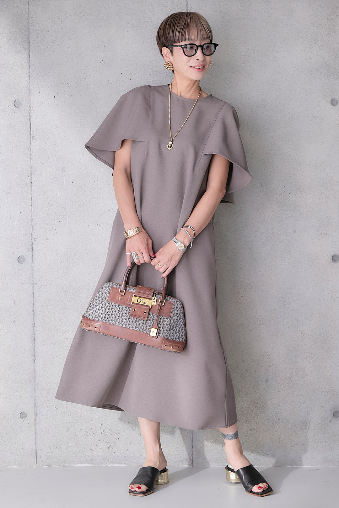 【予約】リネンタッチケープデザインワンピース