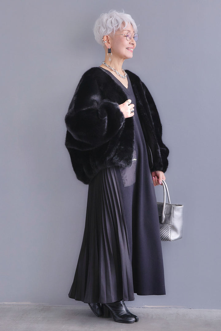 【SET】ZIPポケットサイドプリーツニットワンピース+ノーカラーラウンドシルエットファーコート(2set)