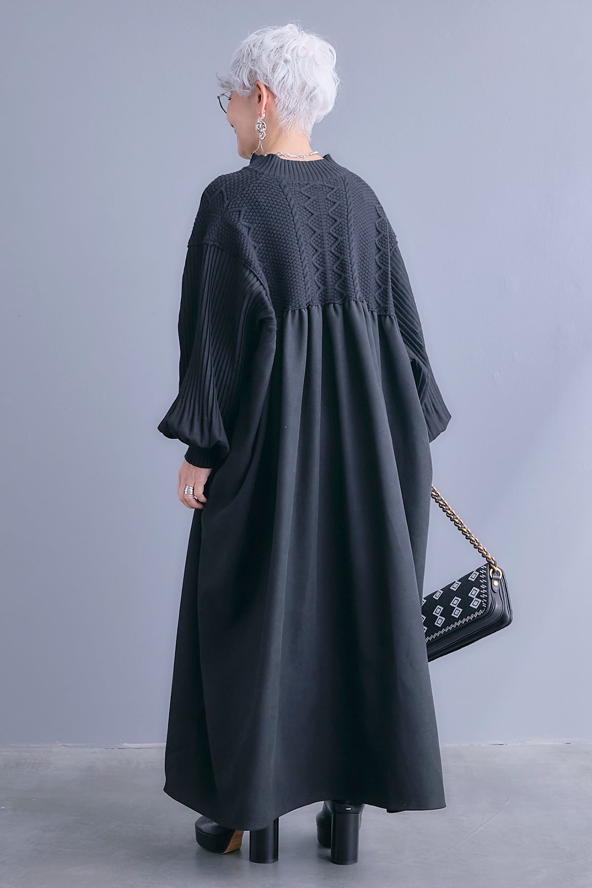 予約】コーデュロイ×ニットコンビキーネックワンピース – AIJAN