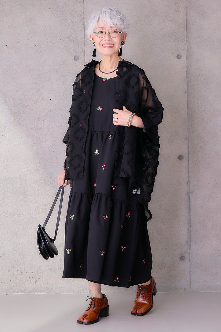 【予約】プチフローラルエンブロイダリーワンピース