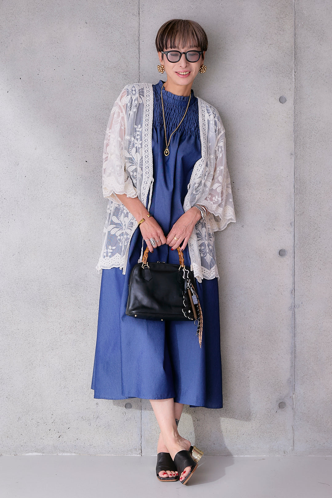 【予約】ソフトデニムシャーリングスタンドネックワンピース