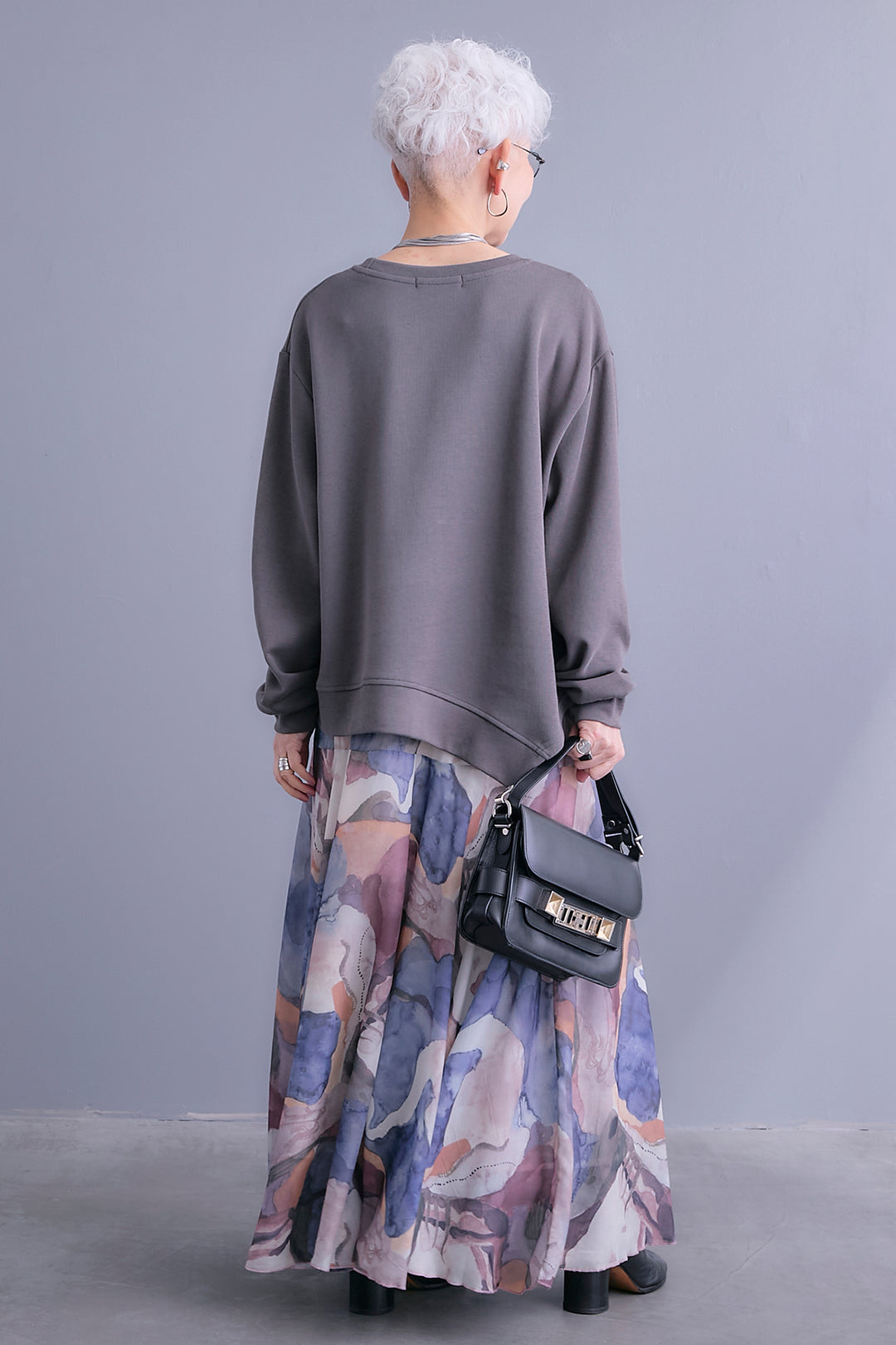 【SET】ショルダーZIPアシメデザインプルオーバー+ウォーターアートフレアスカート(2set)