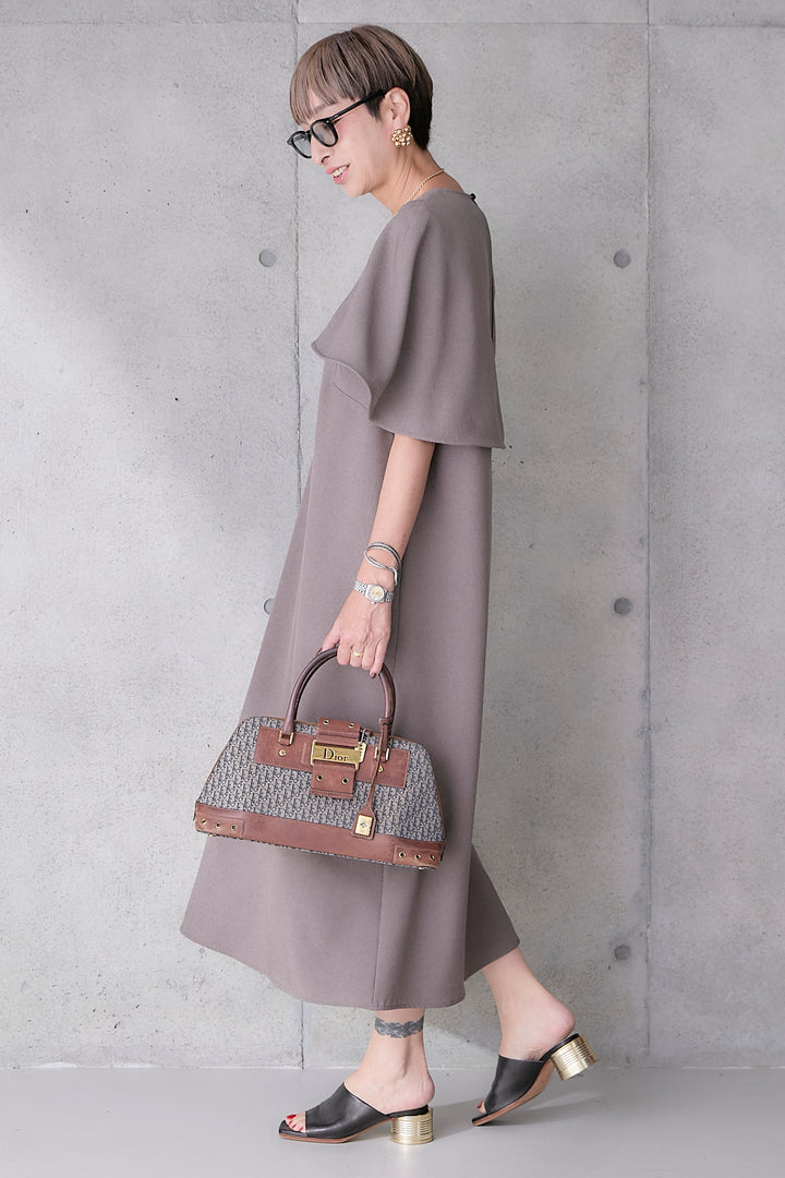 【予約】リネンタッチケープデザインワンピース