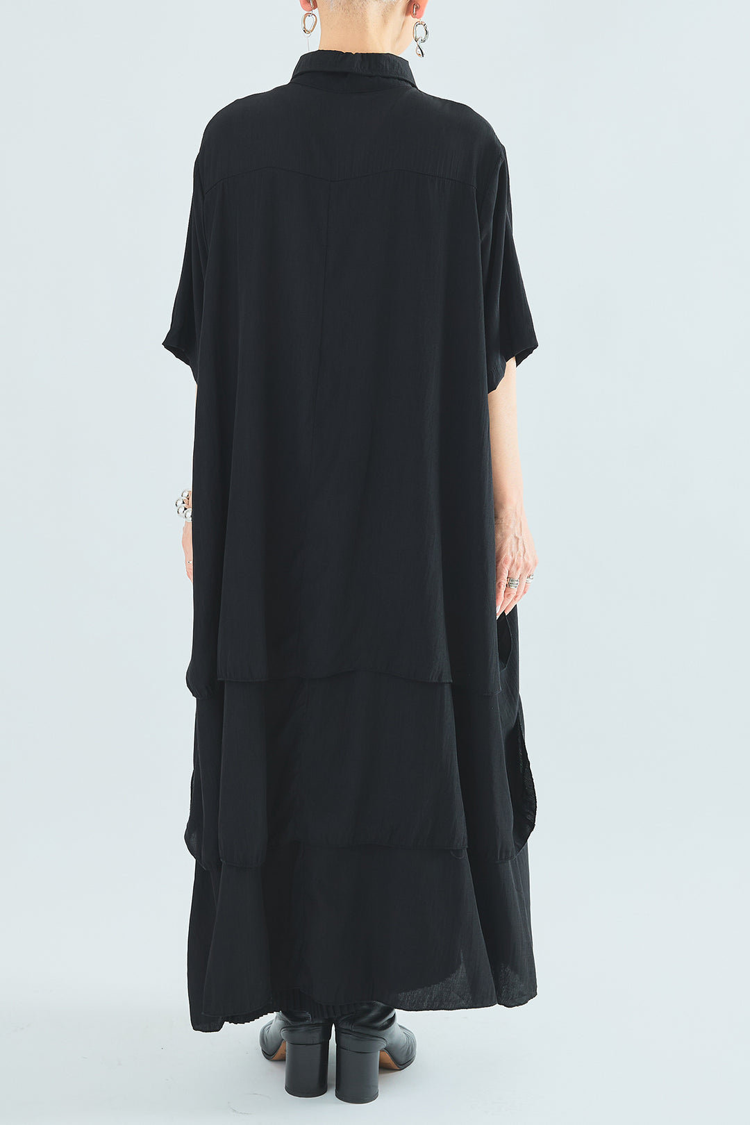 【予約】ティアードバックロングシャツ