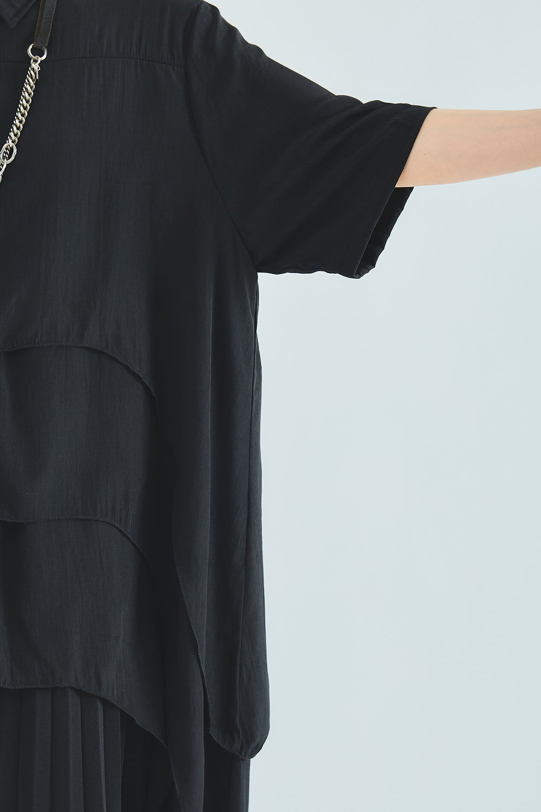 【予約】ティアードバックロングシャツ