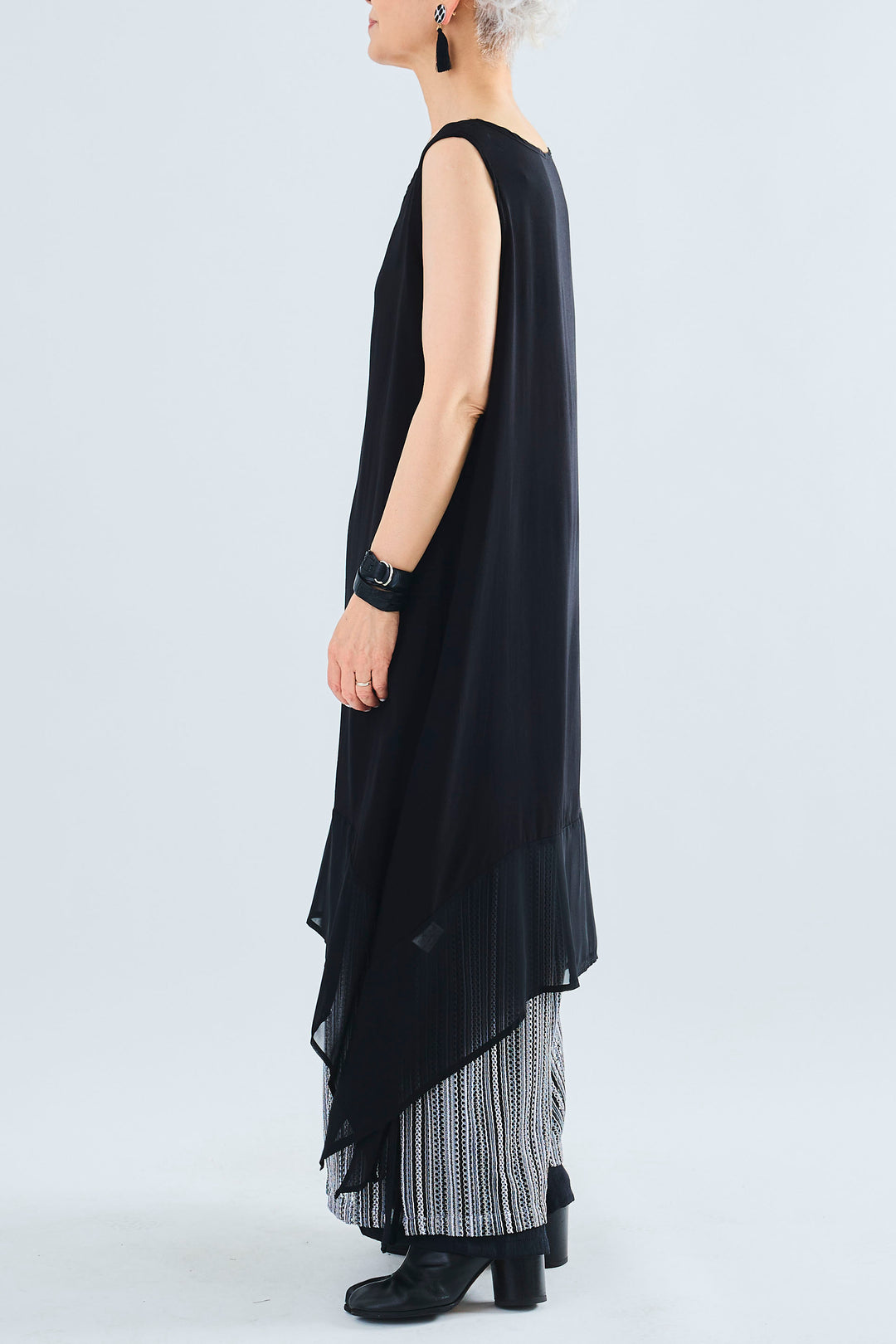 【予約】ロングアシンメトリーノースリトップス