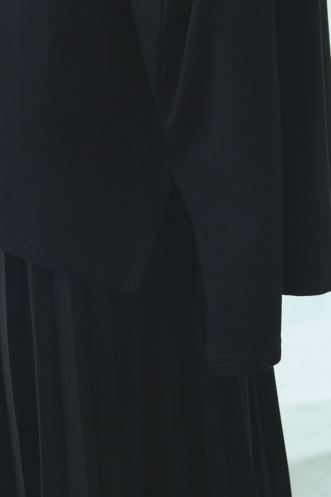【SET】PATHWAYPhotoオーバースリットT+アシンメトリーラッフルプリーツスカート(2set)