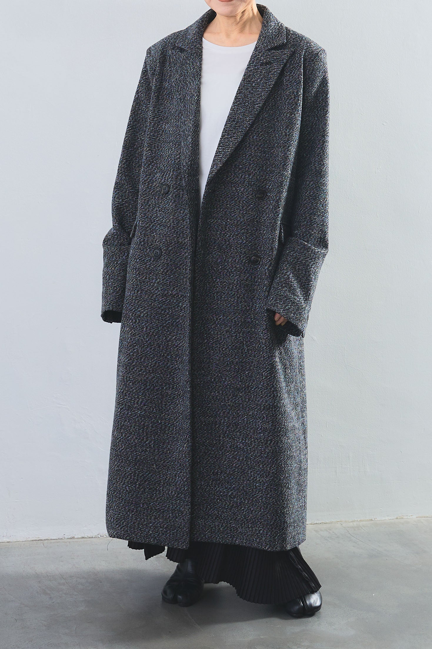 ツイードのロングコート seyto（セイト）の「Herringbone tweed over long coat