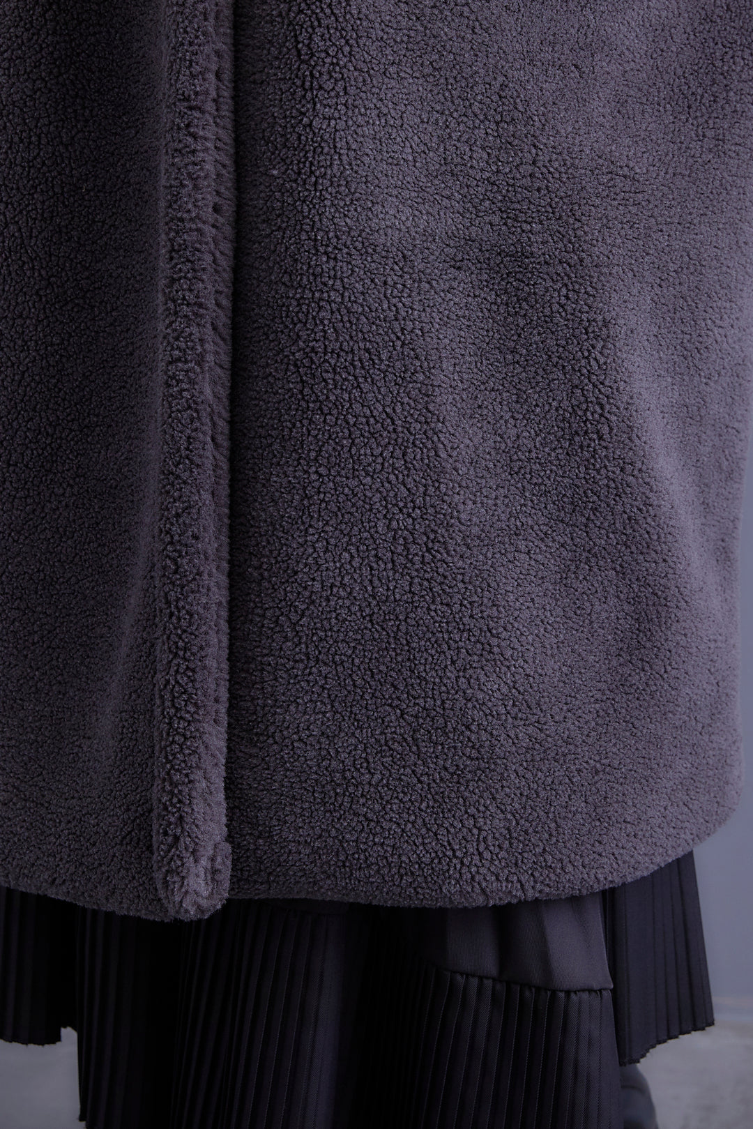 【SET】アシンメトリーオーバーニット+テディボアロングコート+アシンメトリープリーツスカート(3set)