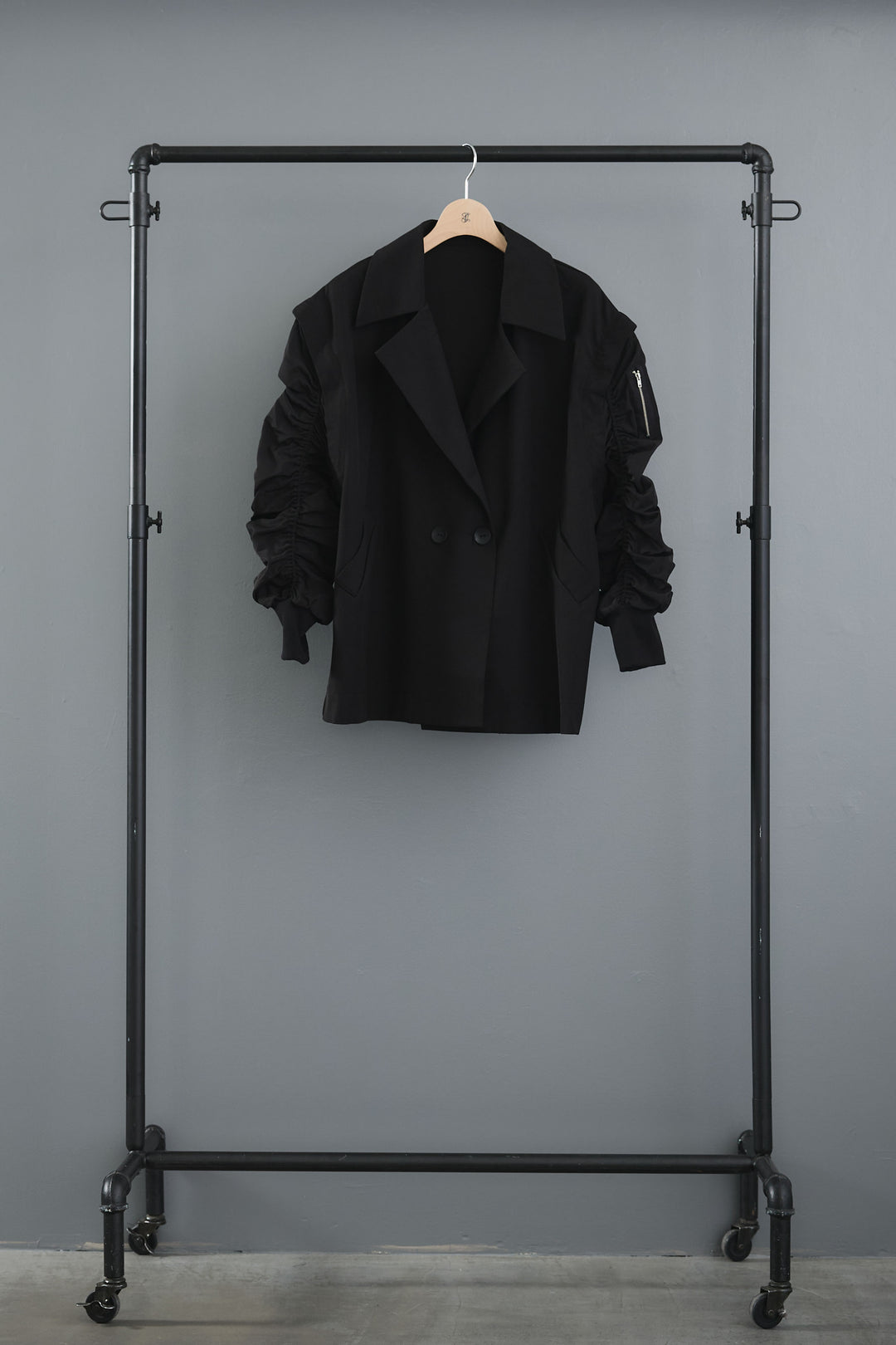 【SET】アシンメトリーロンT+シャーリングMA-1ジャケット【2WAY】+アシンメトリープリーツスカート(3set)