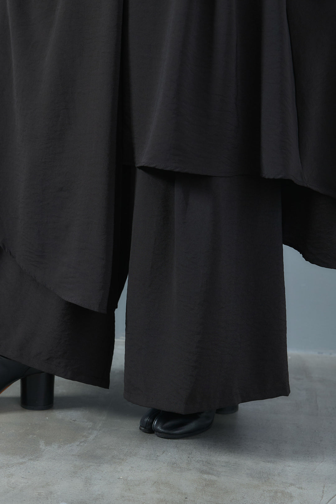 【SET】アシメハイネックボタンニット+アシメレイヤードワイドパンツ(2set)