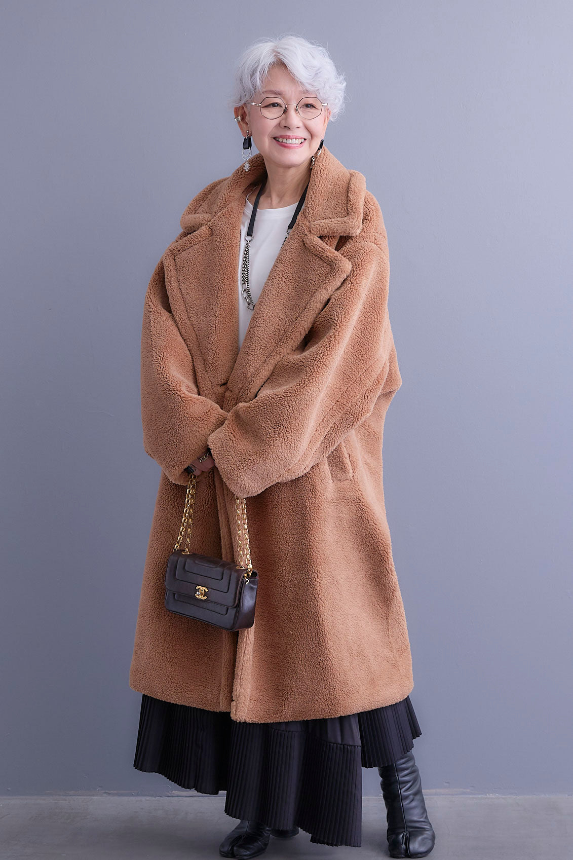 予約】テディボアロングコート – AIJAN