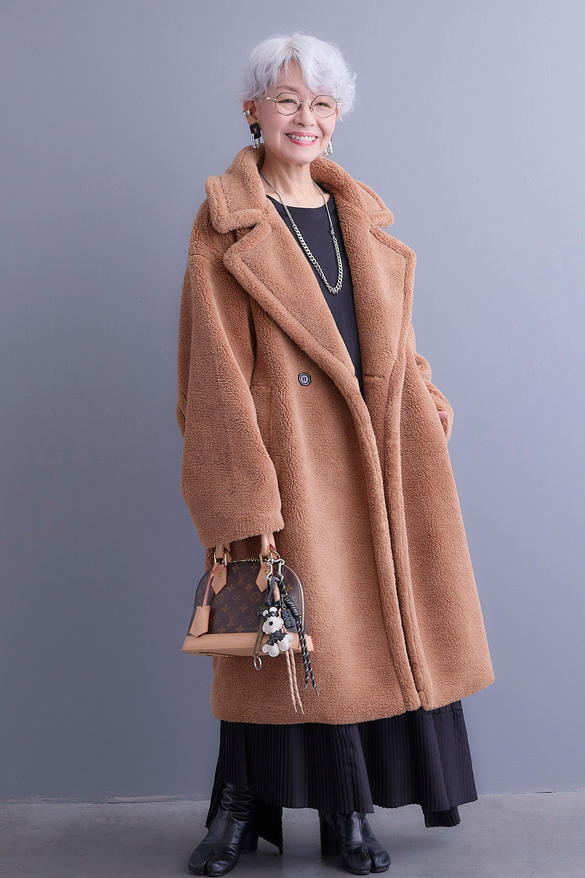 予約】テディボアロングコート – AIJAN