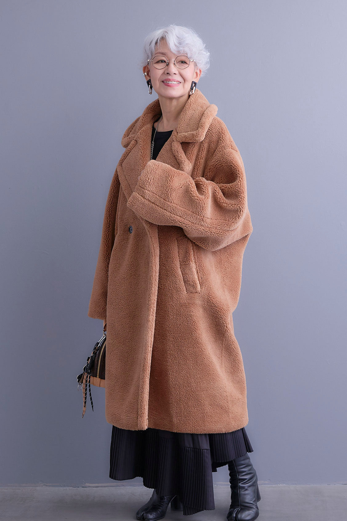 予約】テディボアロングコート – AIJAN