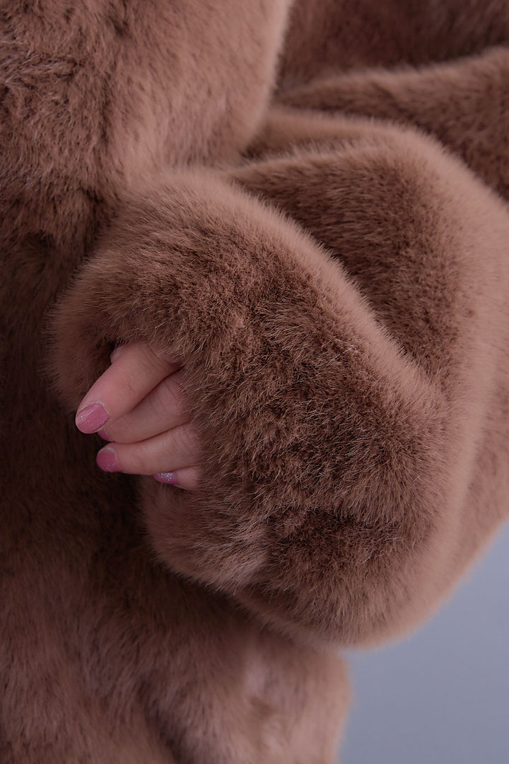 【SET】ボリュームスリーブハイネックリラクシーニット+ノーカラーラウンドシルエットファーコート+アシンメトリープリーツスカート(3set)