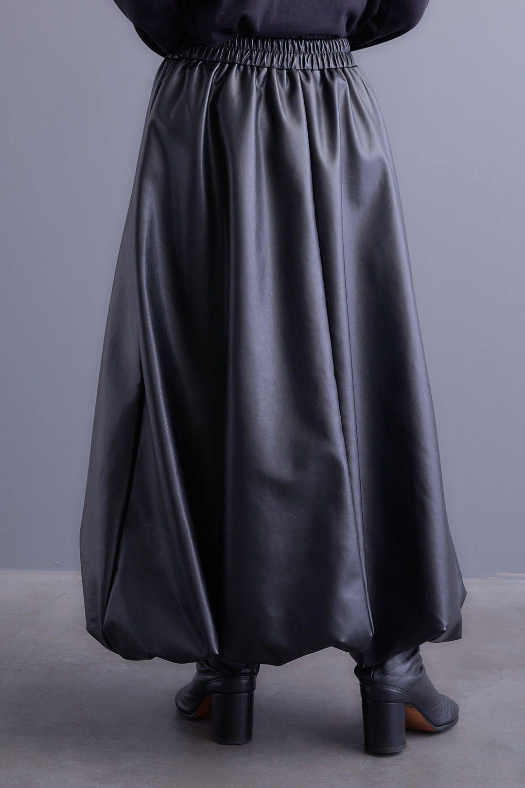 【SET】デニムポケットZIPニットカーディガン+バルーンシルエットエコレザースカート(2set)