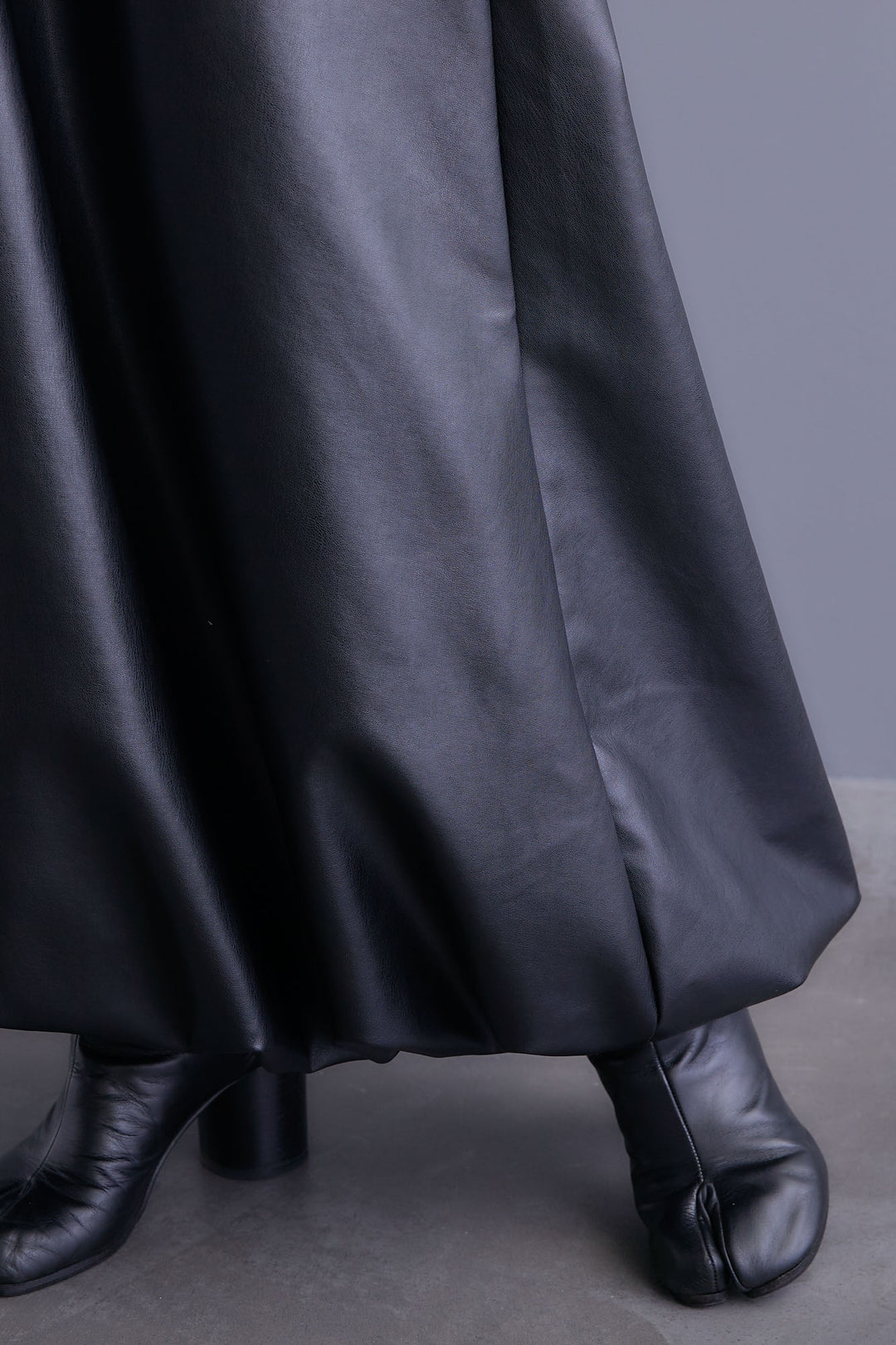 【SET】デニムポケットZIPニットカーディガン+バルーンシルエットエコレザースカート(2set)