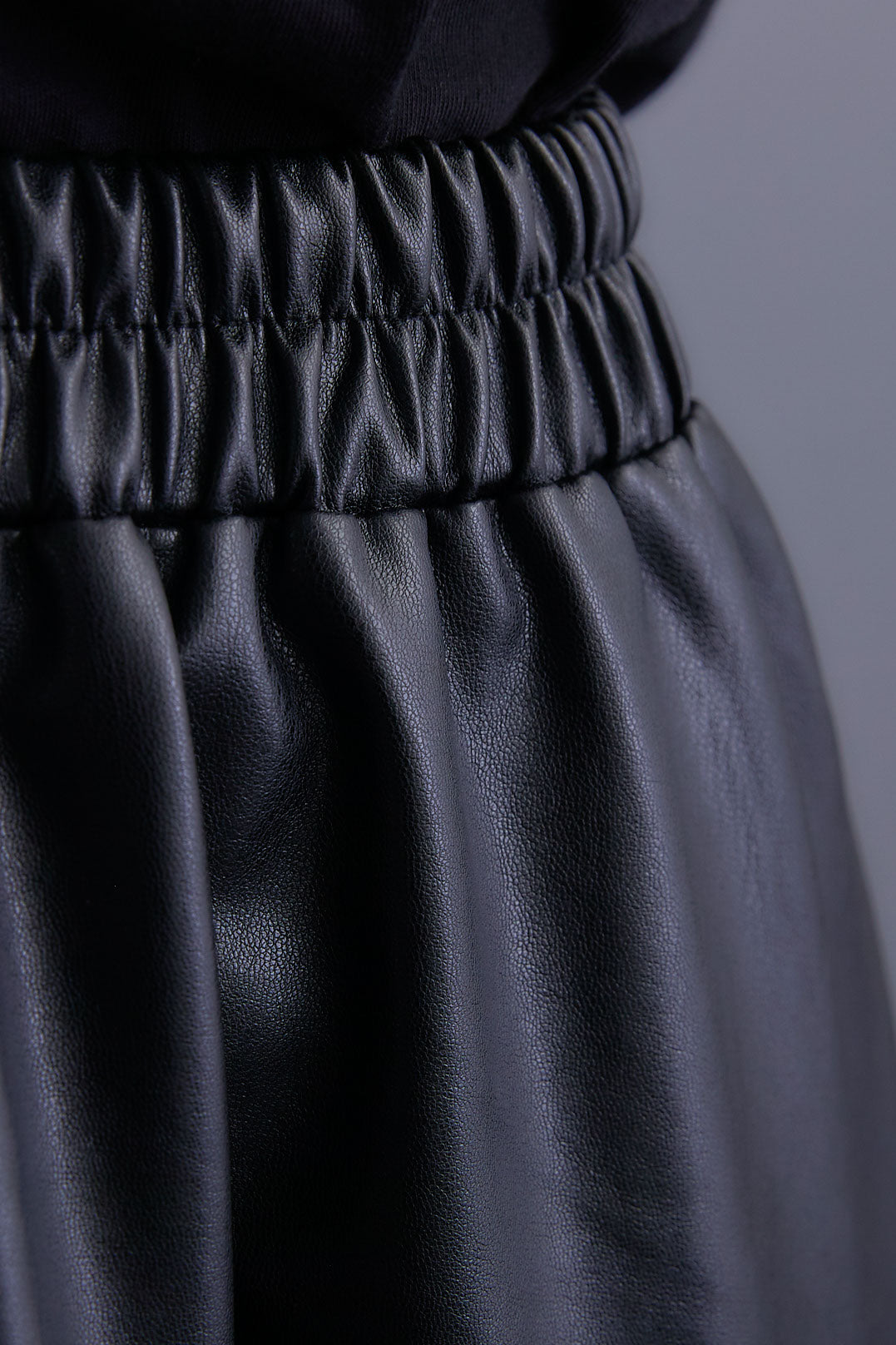 【予約】バルーンシルエットエコレザースカート