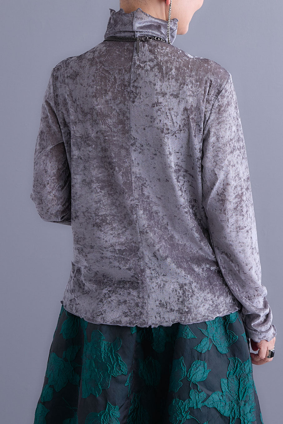 【予約】クラッシュベロアハイネックシアートップス