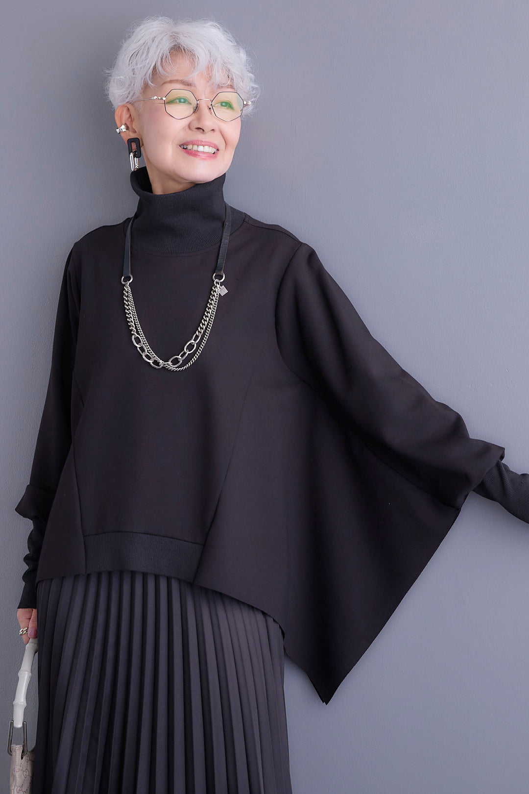 【予約】アシメハイネックポンチョプルオーバー