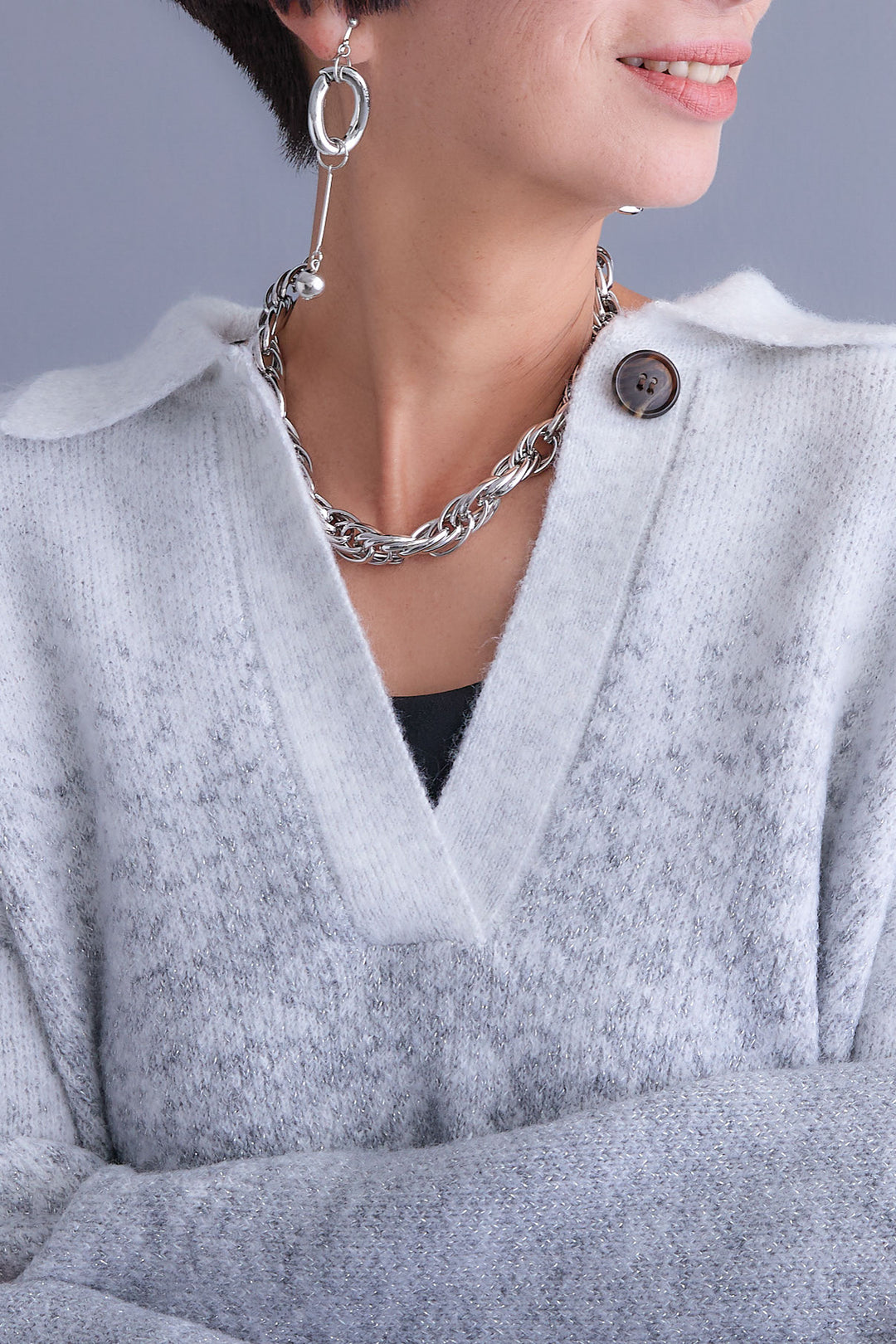 【予約】グラデーションラメキーネックニット