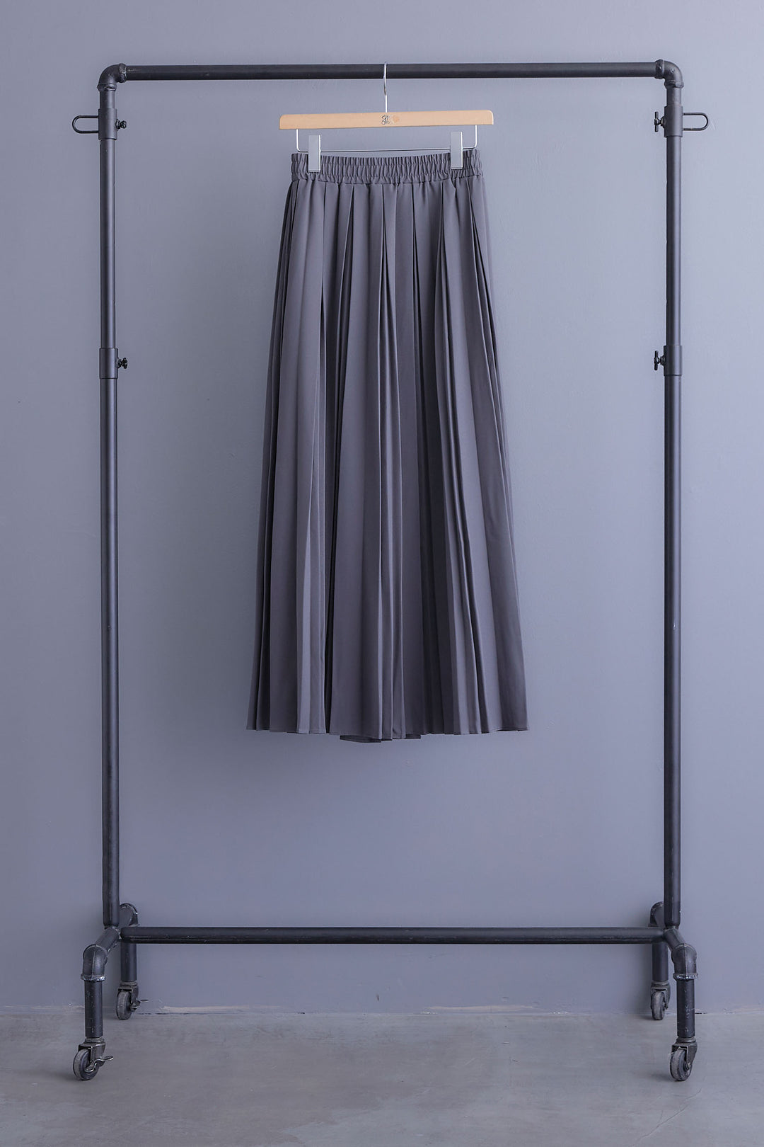 【SET】グラデーションラメキーネックニット+ダブルプリーツロングスカート(2set)