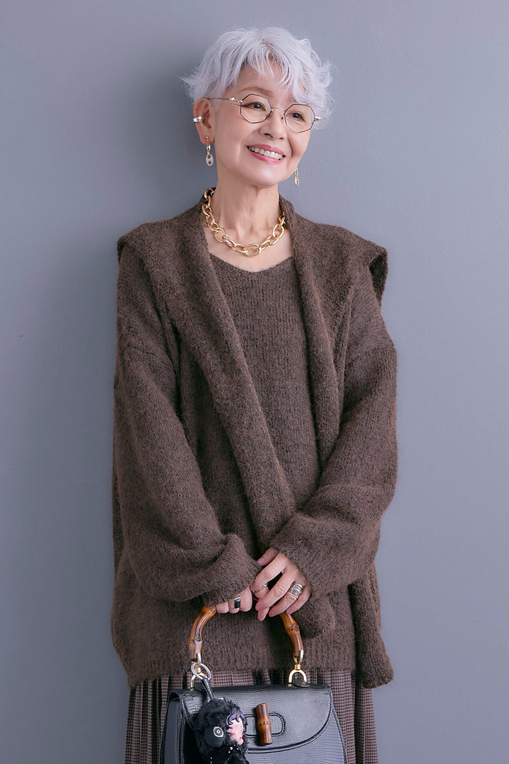 【予約】カーデケープVネックニット