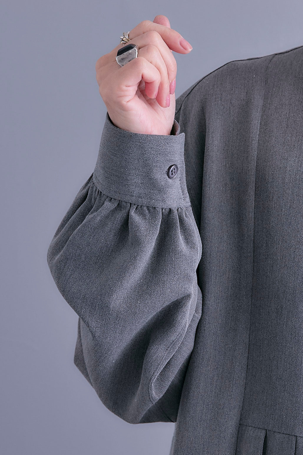 【予約】イレギュラープリーツワンピース